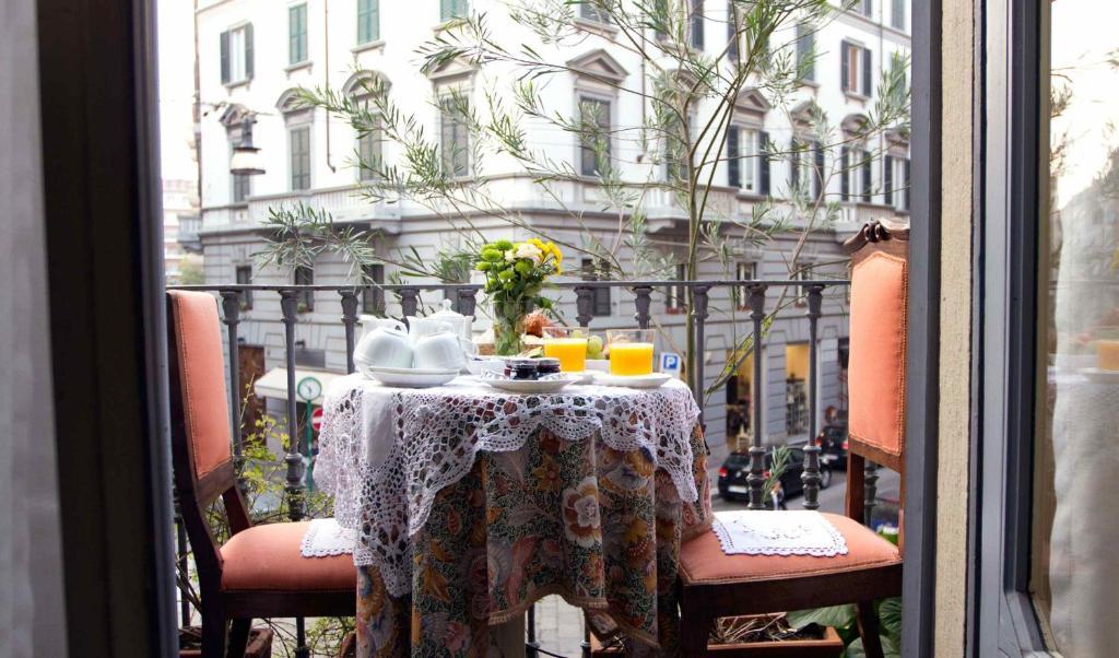 Antica Locanda Solferino Milan Luaran gambar